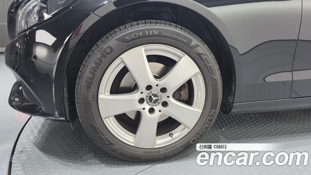 Mercedes-Benz C-Class C200