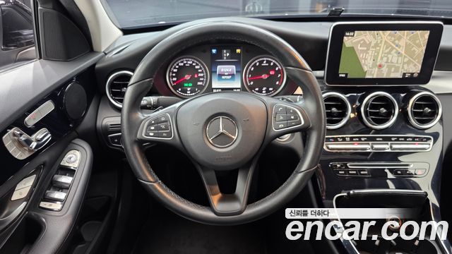 Mercedes-Benz C-Class C200