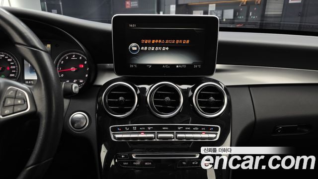 Mercedes-Benz C-Class C200