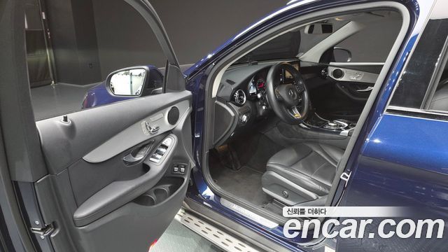 Mercedes-Benz GLC-Class GLC350e 4MATIC