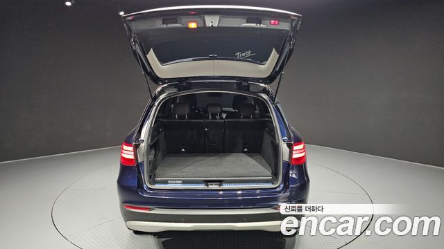 Mercedes-Benz GLC-Class GLC350e 4MATIC