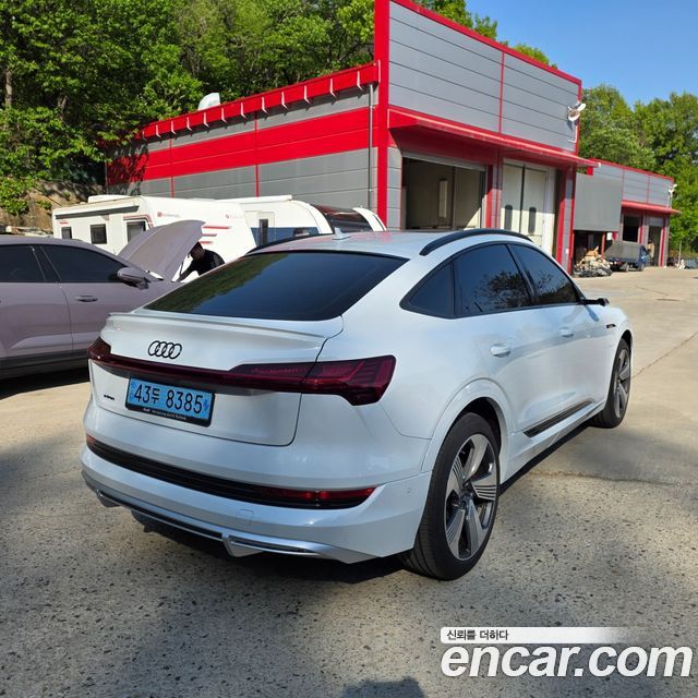 Audi e-tron 55 Quattro Sportback