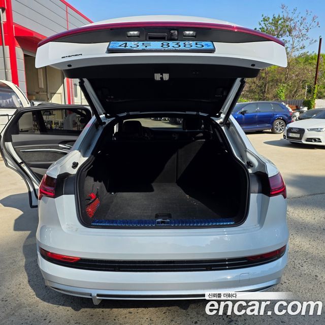 Audi e-tron 55 Quattro Sportback