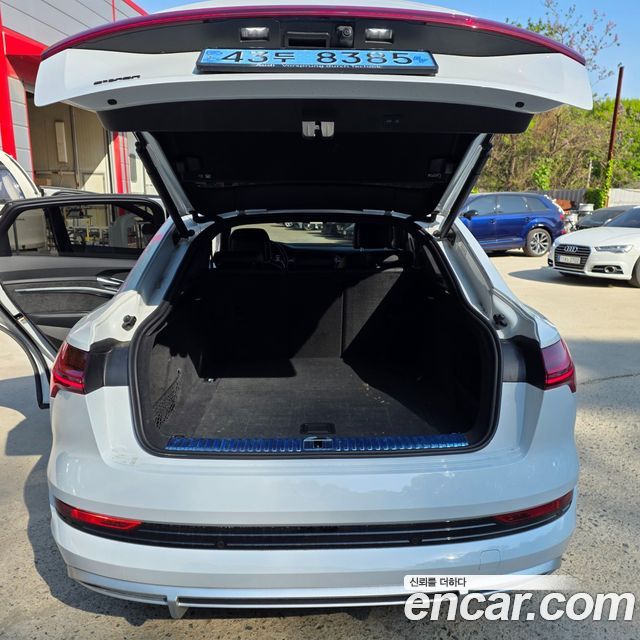 Audi e-tron 55 Quattro Sportback