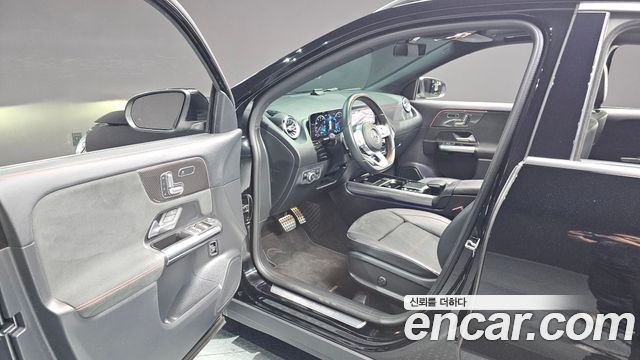 Mercedes-Benz GLA-Class GLA250 4MATIC