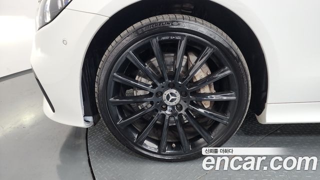 Mercedes-Benz E-Class E450 4MATIC Cabriolet