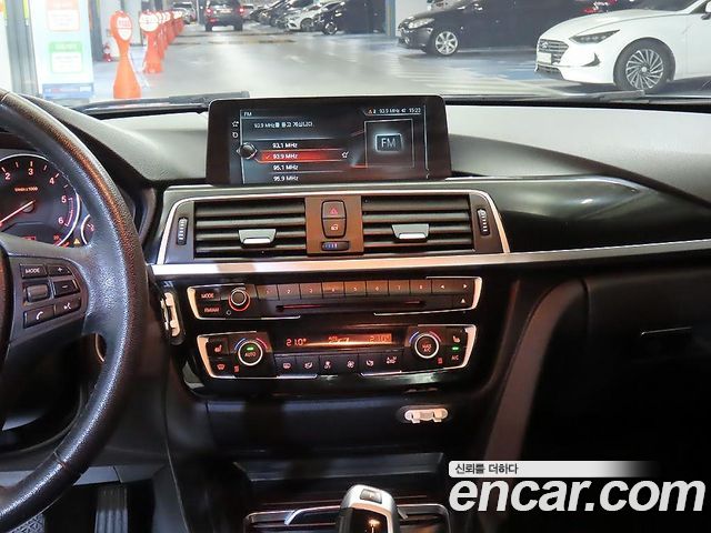 BMW 3-Series 320d