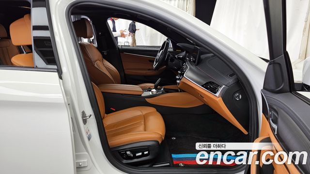 BMW 5-Series 520i M Sport