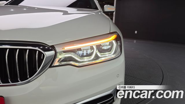 BMW 5-Series 520d Luxury Plus