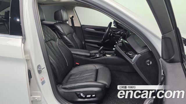 BMW 5-Series 520d Luxury Plus
