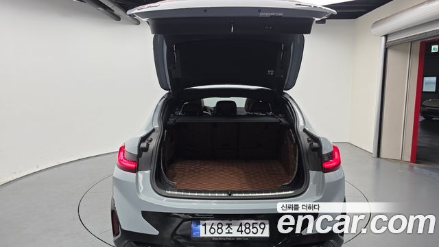 BMW X4 xDrive20i M Sports Pro