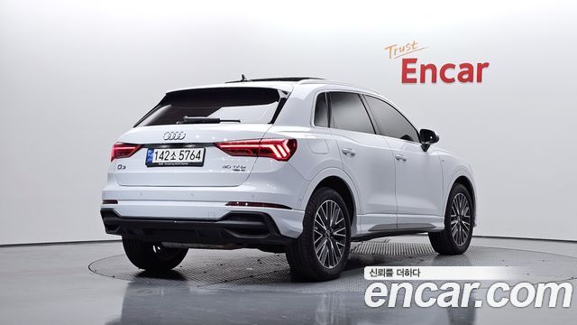 Audi Q3 40 TFSI Quattro Premium