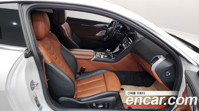 BMW 8-Series M850i xDrive Coupe