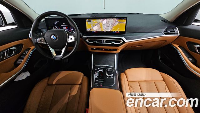 BMW 3-Series 320i