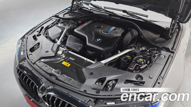 BMW 5-Series 530e Luxury