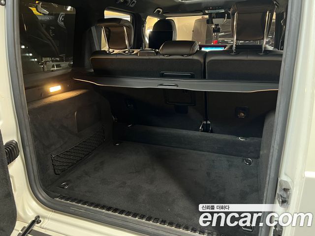 Mercedes-Benz G-Class G500