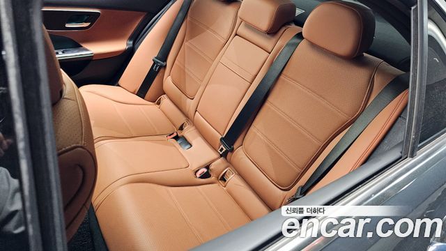 Mercedes-Benz C-Class C200 Avantgarde