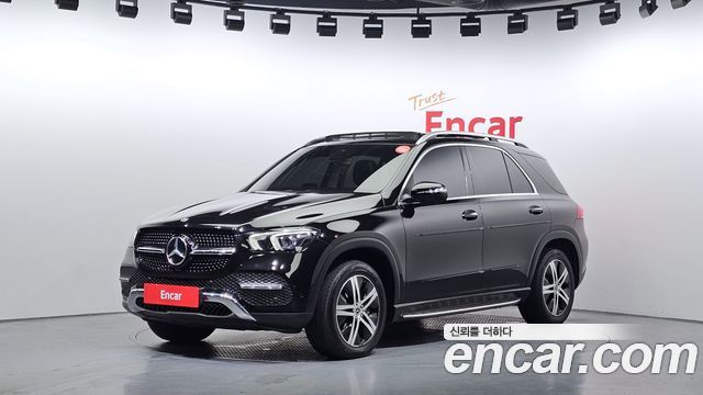 Mercedes-Benz GLE-Class GLE300d 4MATIC