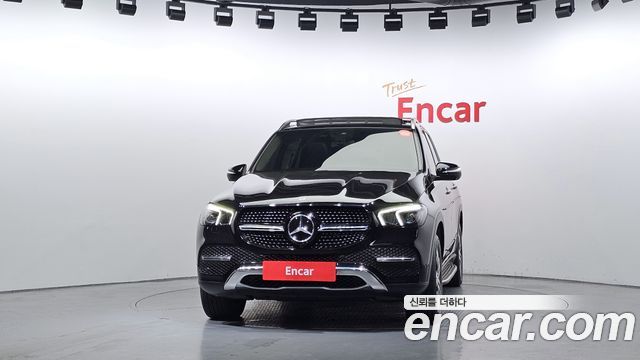 Mercedes-Benz GLE-Class GLE300d 4MATIC