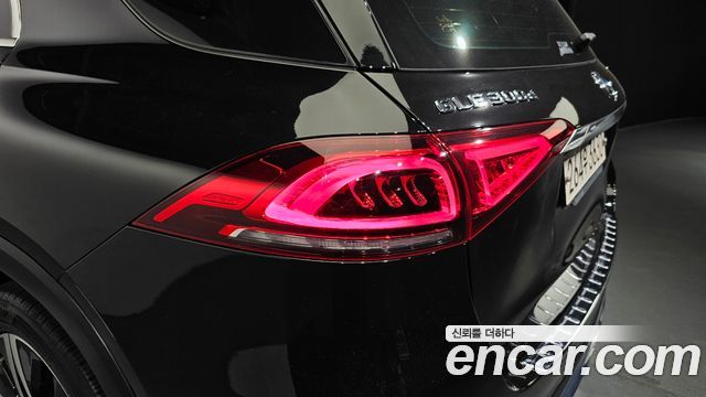 Mercedes-Benz GLE-Class GLE300d 4MATIC