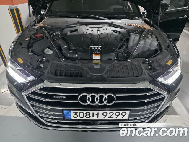 Audi A8 60 TFSI Quattro LWB