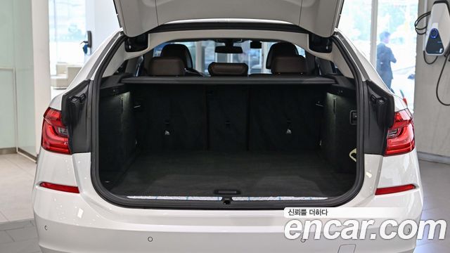 BMW Gran Turismo 630i xDrive Luxury