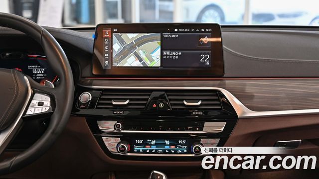 BMW Gran Turismo 630i xDrive Luxury