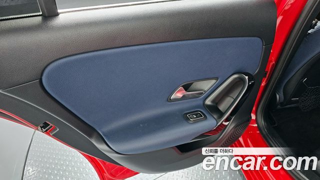 Mercedes-Benz A-Class A220 Hatchback