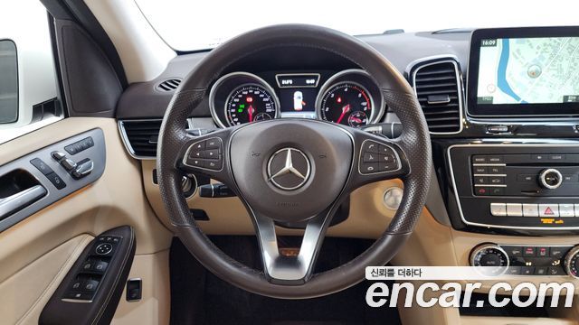 Mercedes-Benz GLE-Class GLE350 d 4MATIC
