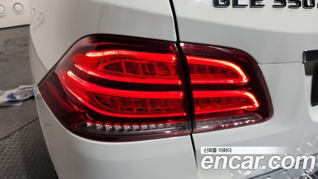 Mercedes-Benz GLE-Class GLE350 d 4MATIC