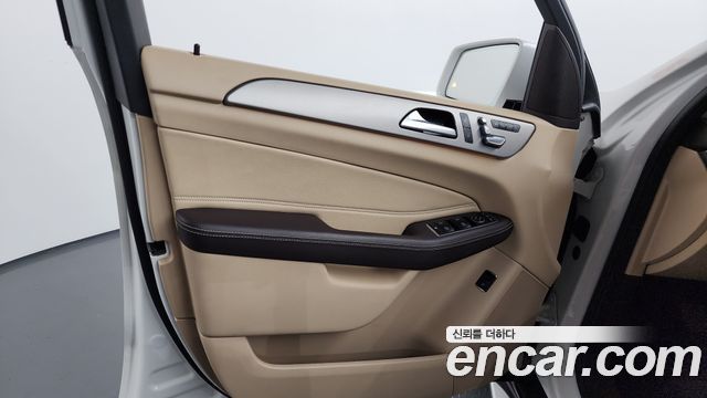 Mercedes-Benz GLE-Class GLE350 d 4MATIC