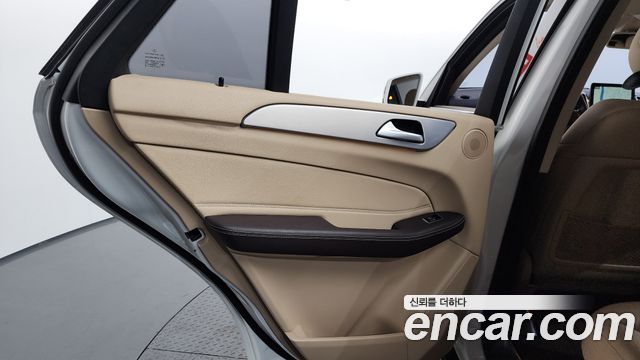 Mercedes-Benz GLE-Class GLE350 d 4MATIC