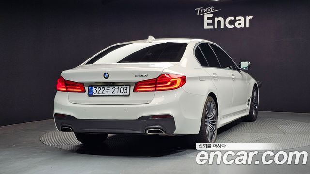 BMW 5-Series 530i M Sport Package Plus
