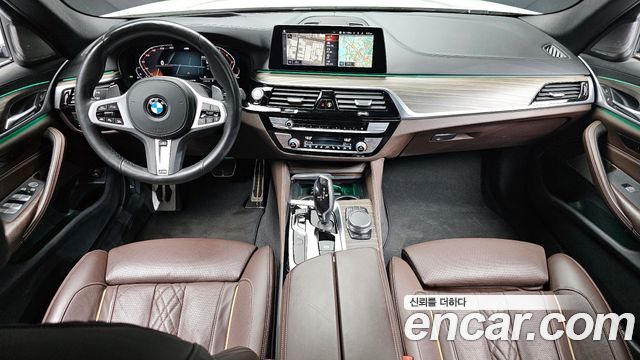 BMW 5-Series 530i M Sport Package Plus