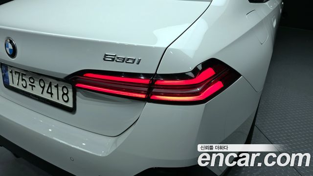 BMW 5-Series 530i xDrive M Sport