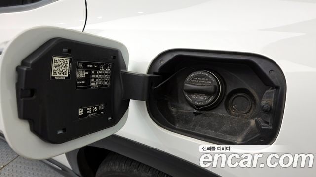 Mercedes-Benz GLB-Class GLB220