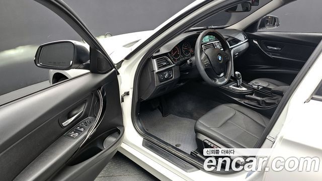 BMW 3-Series 320d