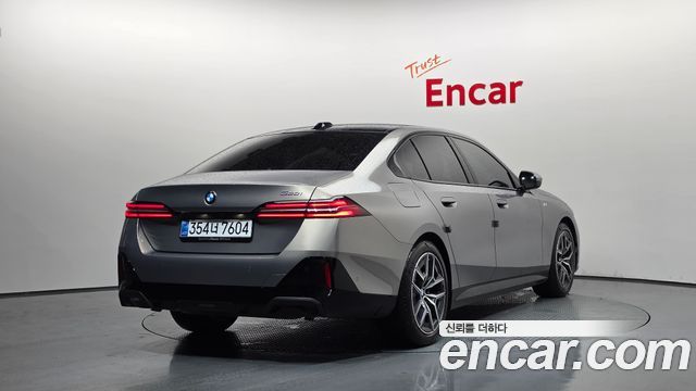 BMW 5-Series 520i M Sport