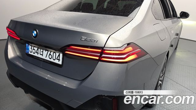 BMW 5-Series 520i M Sport