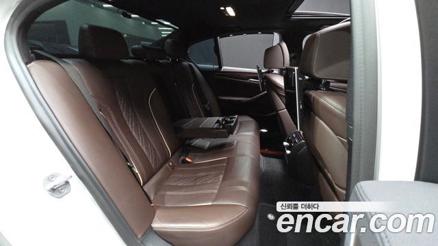 BMW 5-Series 520d M Sport Package Plus