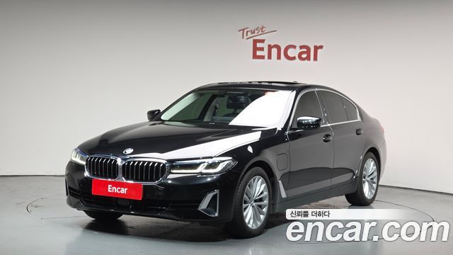 BMW 5-Series 530e Luxury