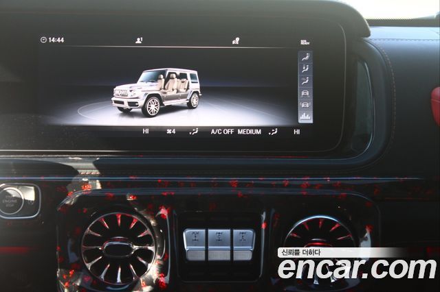 Mercedes-Benz G-Class AMG G63 Manufaktur