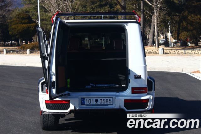 Mercedes-Benz G-Class AMG G63 Manufaktur