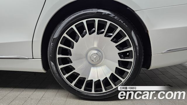 Mercedes-Benz S-Class Maybach S650