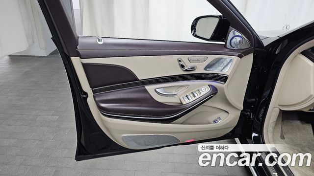 Mercedes-Benz S-Class Maybach S650