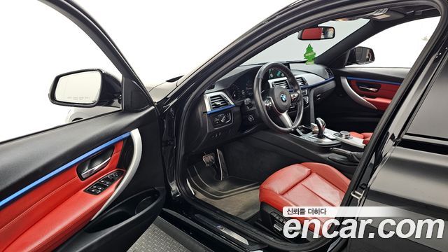 BMW 3-Series 330i M Sport
