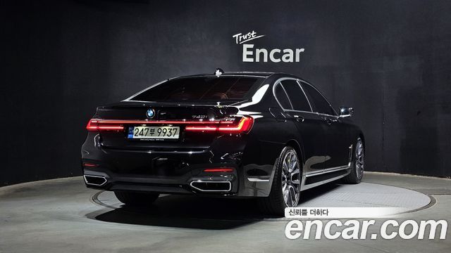 BMW 7-Series 740i M Sport