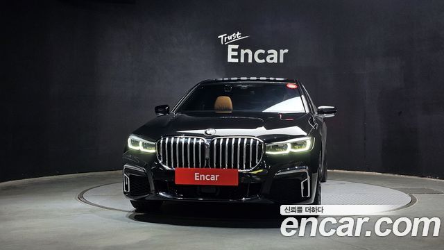 BMW 7-Series 740i M Sport