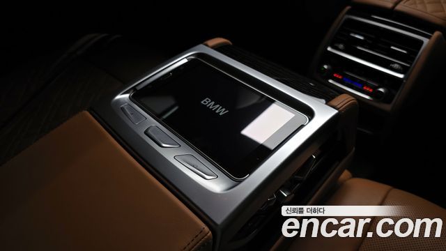BMW 7-Series 740i M Sport