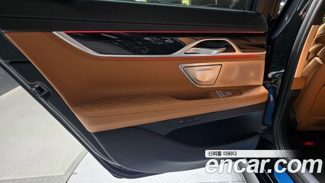 BMW 7-Series 740i M Sport
